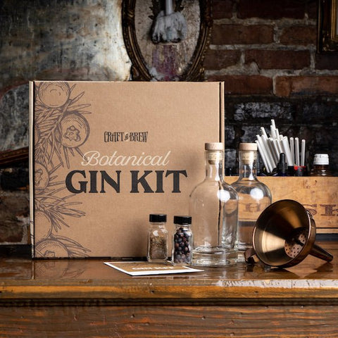 W&P Homemade Gin Kit, Make Your Own Kit, Botanical Blend and Juniper  Berries, Home Kit, Kitchen Essentials, DIY